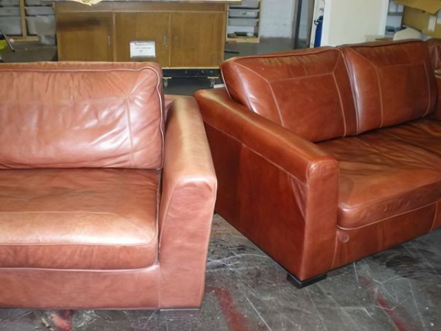 leather-sofa-cleaning-2-kireth-ai